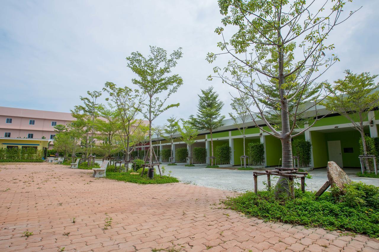Fruit House Pattaya Motel Bang Lamung Exterior photo